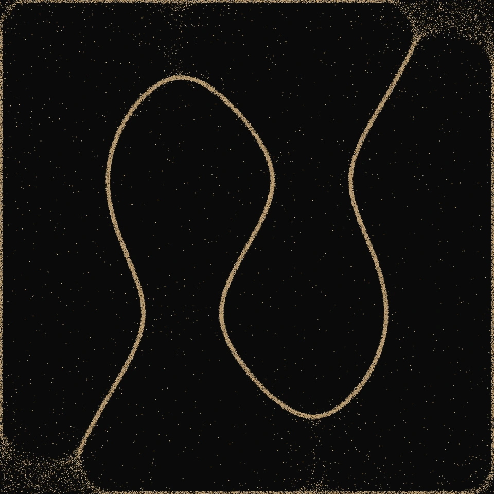 Amphora pattern in golden sand